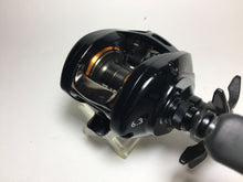 Load image into Gallery viewer, R5810) DAIWA 2019 ALPHAS CT SV 70 for Bait Casting Reel