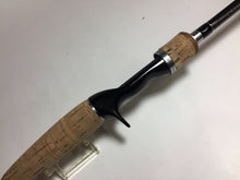 Load image into Gallery viewer, 70821) DAIWA BLACK LABAL BL+ 681MFB for Freshwater Baitcasting Rod