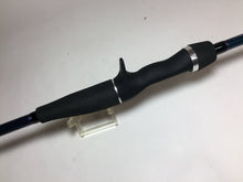 Load image into Gallery viewer, 70939) Daiwa LEADING-X KAREI 180H for Offshore Bort Fishing Bait Rod