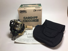 Load image into Gallery viewer, R5815) SHIMANO 2008 CARDIFF C2000HGS for Freshwater Spinning Reel