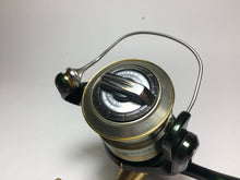 Load image into Gallery viewer, R5815) SHIMANO 2008 CARDIFF C2000HGS for Freshwater Spinning Reel
