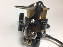 Load image into Gallery viewer, 70972) DAIWA 2017 THEORY 2508PE-DH for Spinning Reel