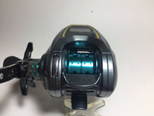 Load image into Gallery viewer, 70974) DAIWA LIGHT SW X IC L SS for Saltwater Light Jigging Bait Reel
