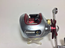 Load image into Gallery viewer, R5820) SHIMANO BIOCRAFT Quickfire 301XH for Saltwater Light Jigging Bait Reel