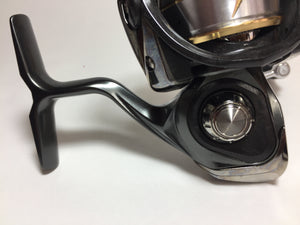 R5662) DAIWA 20 LUVIAS FC LT 2500S with SLP WORKS Quick Drag Knob