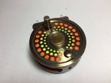 Load image into Gallery viewer, 70983) Old Daiwa Alltmor-X 200D for Fly Reel