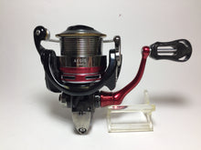 Load image into Gallery viewer, 70990) DAIWA 2013 AEGIS 2506H for Freshwater Spinning Reel