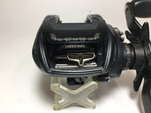 Load image into Gallery viewer, R5831) GANCRAFT x DAIWA T3 MAGO 8.1L Left Handle Model for Bait Cast Reel