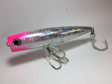 Load image into Gallery viewer, 71082) Yamaria Maria POP QUEEN F200 #Sight Pinky for Tuna Big Game Fishing Lure