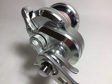 Load image into Gallery viewer, R5835) SHIMANO 2011 OCEA JIGGER 1500HG, Made in JPN for Offshore Jigging Reel