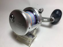 Load image into Gallery viewer, R5835) SHIMANO 2011 OCEA JIGGER 1500HG, Made in JPN for Offshore Jigging Reel