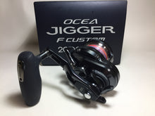 Load image into Gallery viewer, R5837) SHIMANO 2019 OCEA JIGGER F CUSTOM 2000NRHG RIGHT for Offshore Jigging Reel
