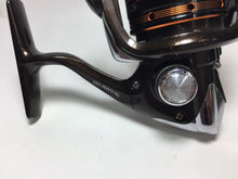 Load image into Gallery viewer, 71127) SHIMANO 2011 Soare BB 30 2000HGS for Saltwater Spinning Reel