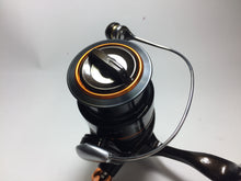 Load image into Gallery viewer, 71127) SHIMANO 2011 Soare BB 30 2000HGS for Saltwater Spinning Reel
