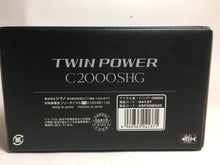 Load image into Gallery viewer, R5849) SHIMANO 2020 TWIN POWER C2000SHG for Spinning Reel