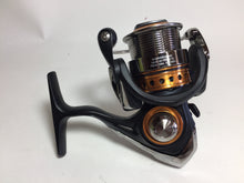 Load image into Gallery viewer, R5847) DAIWA IPRIMI 2004 for Spinning Reel