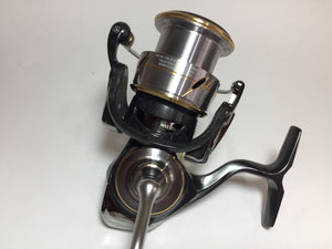R5685) DAIWA 20 LUVIAS LT 4000-CXH for Spinning Reel