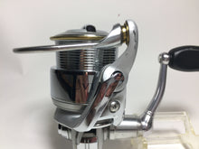 Load image into Gallery viewer, 71239) DAIWA 2008 LUVIAS 2506 for Spinning Reel