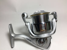 Load image into Gallery viewer, 71239) DAIWA 2008 LUVIAS 2506 for Spinning Reel