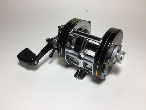 33912) DAIWA Millionaire V for Rare item Vintage Reel