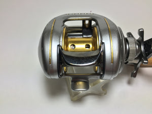 33913) DAIWA TEAM DAIWA ZILLION 100H, with Carbon Handle