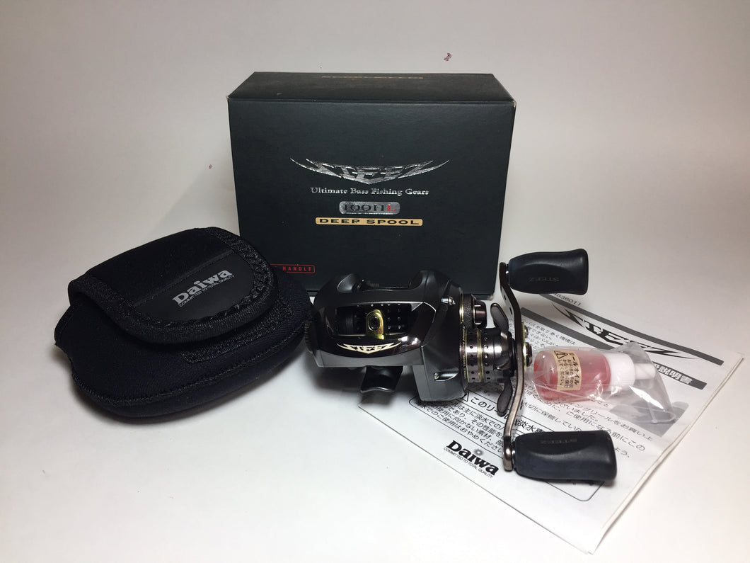 R5696) DAIWA 2006 STEEZ 100HL , Deep spool bait casting Reel