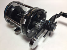 Load image into Gallery viewer, 71253) Abu Garcia ambassadeur 7000C SYNCRO for Bait Reel