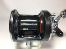 Load image into Gallery viewer, 71254) DAIWA Sea Line 30H for Bait Reel
