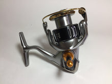 Load image into Gallery viewer, R5700) SHIMANO 15 TWIN POWER C3000XG for Spinning Reel with Reel Stand, Round Knob