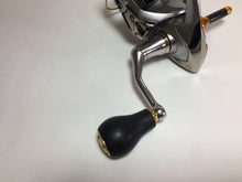 Load image into Gallery viewer, R5700) SHIMANO 15 TWIN POWER C3000XG for Spinning Reel with Reel Stand, Round Knob