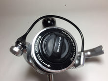 Load image into Gallery viewer, R5703) PENN SLAMMER IV DX 3500 for Spinning Reel