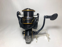 Load image into Gallery viewer, 5607) DAIWA 21 CALDIA LT 3000-XH