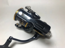 Load image into Gallery viewer, 5607) DAIWA 21 CALDIA LT 3000-XH