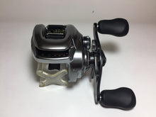 Load image into Gallery viewer, R5704) SHIMANO 2018 Bantam MGL XG LEFT for Freshwater Bait Casting Reel