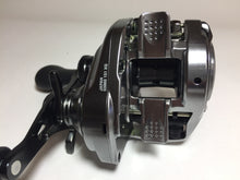 Load image into Gallery viewer, R5704) SHIMANO 2018 Bantam MGL XG LEFT for Freshwater Bait Casting Reel