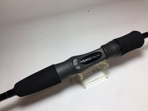 S8962) YAMAGA Blanks Blue Current 63 Bait Model