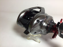 Load image into Gallery viewer, R5707) SHIMANO 2021 Scorpion MD 300XG for Bait Casting Reel