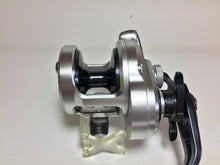 Load image into Gallery viewer, R5709) SHIMANO 2021 OCEA JIGGER 1501 XG LEFT for Bait Jigging Reel