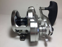 Load image into Gallery viewer, R5708) SHIMANO 2017 OCEA JIGGER 2001NR HG LEFT for Bait Jigging Reel