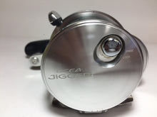 Load image into Gallery viewer, R5708) SHIMANO 2017 OCEA JIGGER 2001NR HG LEFT for Bait Jigging Reel