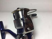 Load image into Gallery viewer, 34117) DAIWA CERTATE R-CUSTOM 2500 I&#39;ZE FACTORY Tune for All water Spinning Reel