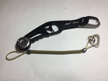 Load image into Gallery viewer, K1075) APIA FISH GRIP Xband , Fish catch Grip