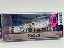 Load image into Gallery viewer, 10903) SHIMANO Bantam Kozak 54DR #004 White Splatter