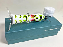Load image into Gallery viewer, 11541) Nories x AKASHI BRAND WASHERJUPITA, Handmade Wood Plug #601 Basic White