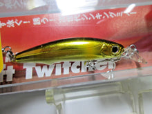 Load image into Gallery viewer, 24615) Bassday SUGER MINNOW Drift Twitcher 50S, 1091 Limited Color #TM-86 Gold Ayu