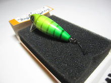 Load image into Gallery viewer, 30472) BIG MAN Area Moguru Bug MR, Wood Handmade #Chart Green