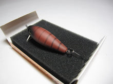 Load image into Gallery viewer, 30475) BIG MAN Area Moguru Bug MR, Wood Handmade #Mat Brown