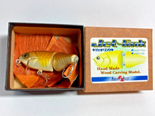 Load image into Gallery viewer, 11256) ARCADIA REEF Jet Link Hand Made Wood Carving Model #JL Ayu