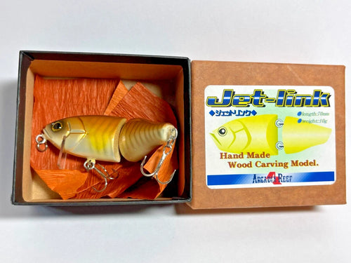 11256) ARCADIA REEF Jet Link Hand Made Wood Carving Model #JL Ayu