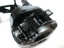 Load image into Gallery viewer, R5374) SHIMANO &#39;18 ANTARES DC MD XG LEFT Bait casting Reel